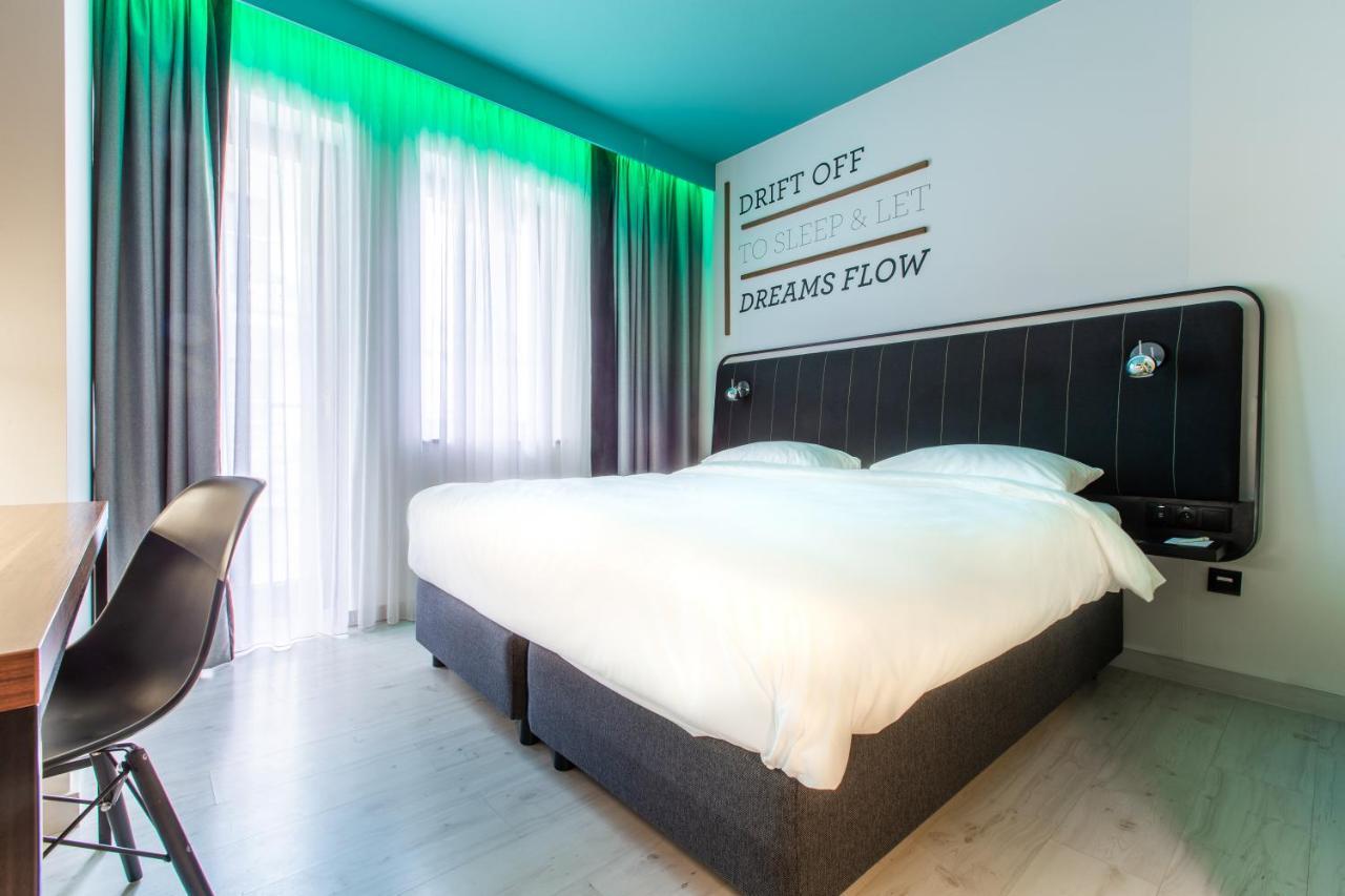 Park By Radisson Bed & Breakfast